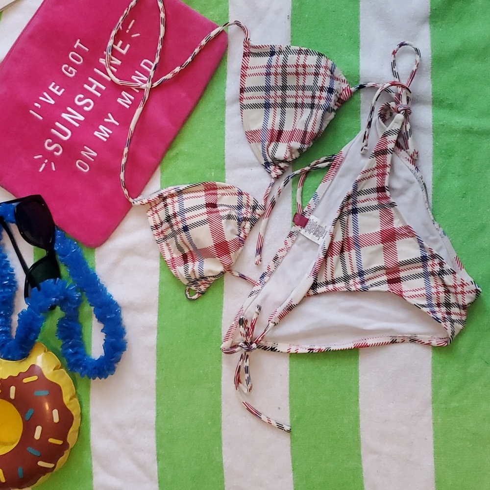 Vintage string bikini red white blue black